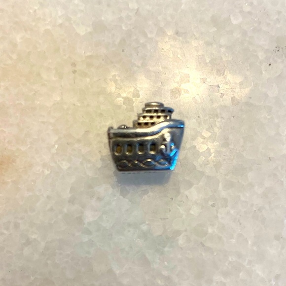 Authentic Pandora Charm - Picture 2 of 5